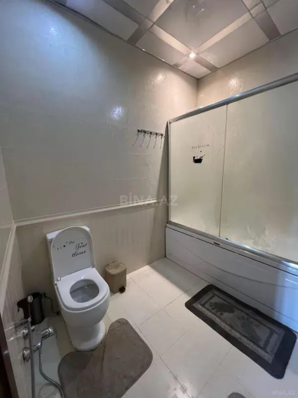 Kirayə verilir 3 otaqlı mənzil 150 m²
