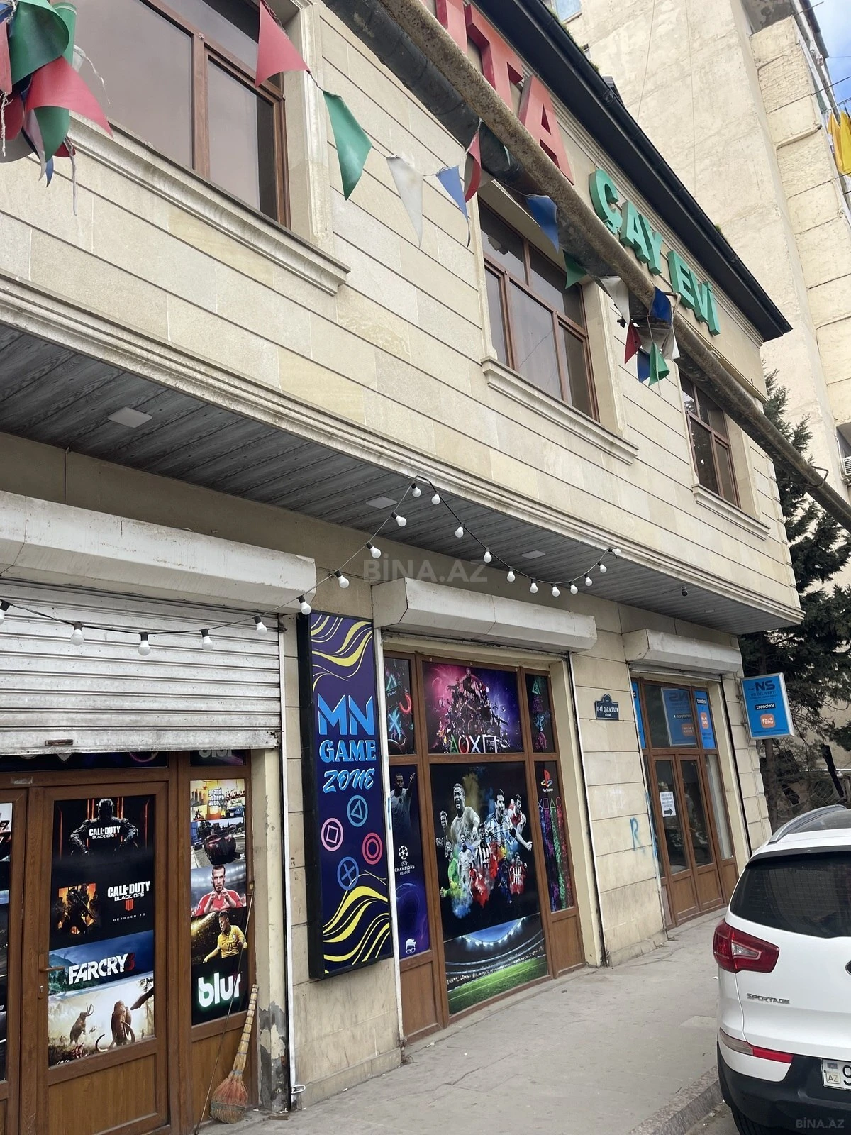 Satılır obyekt 320 m²