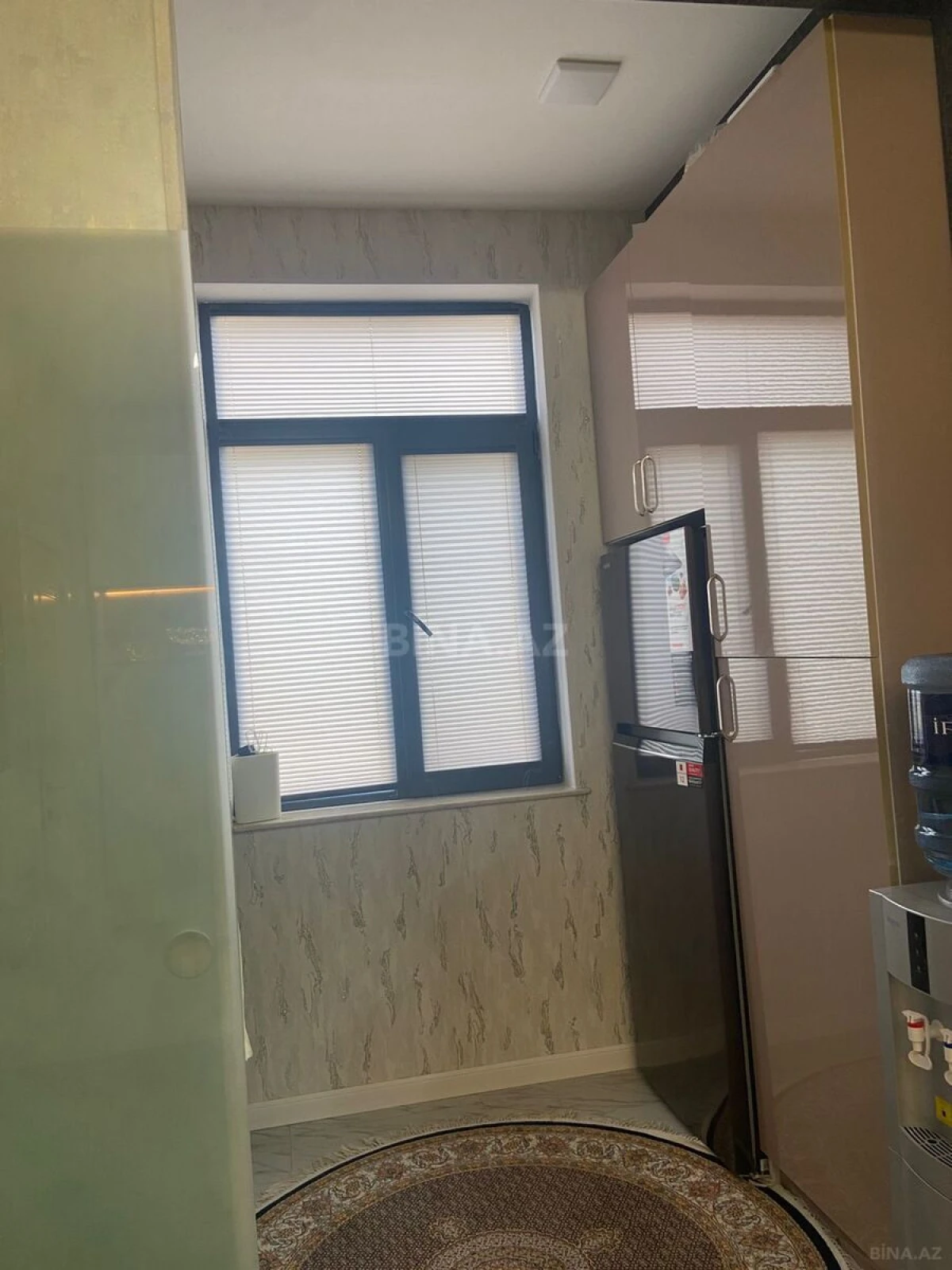 Kirayə verilir 2 otaqlı mənzil 78 m²