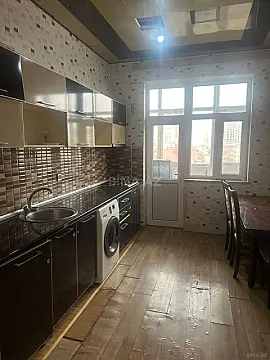 Kirayə verilir 2 otaqlı mənzil 69 m² — Bakı, Qaraçuxur 2 otaq 69.00 m²