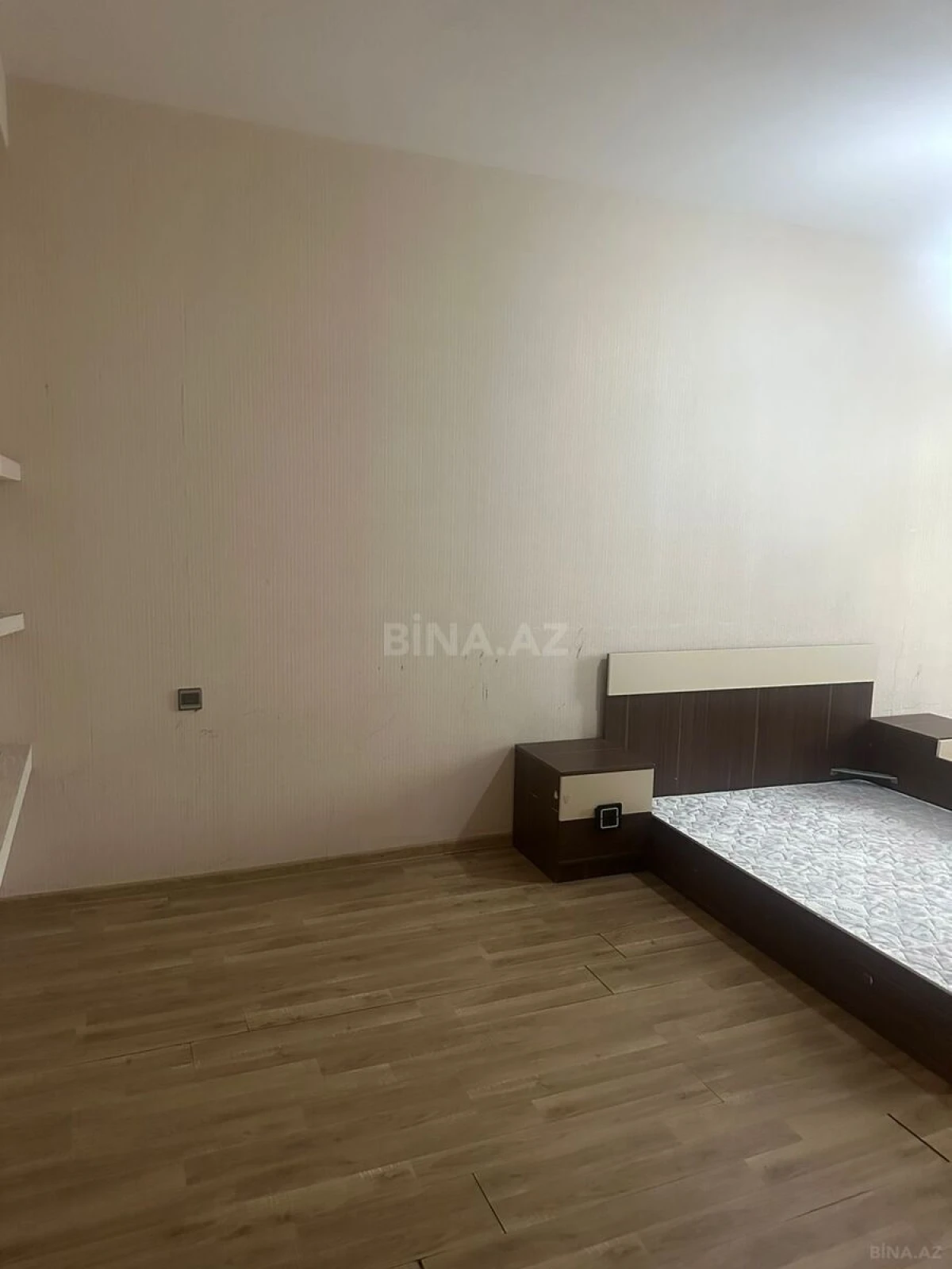 Kirayə verilir 2 otaqlı mənzil 69 m²