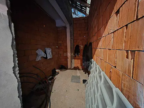 Satılır 1 otaqlı mənzil 69 m²