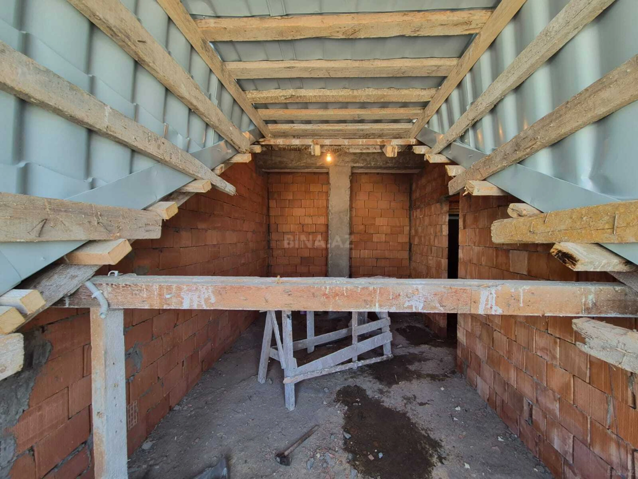 Satılır 1 otaqlı mənzil 69 m²