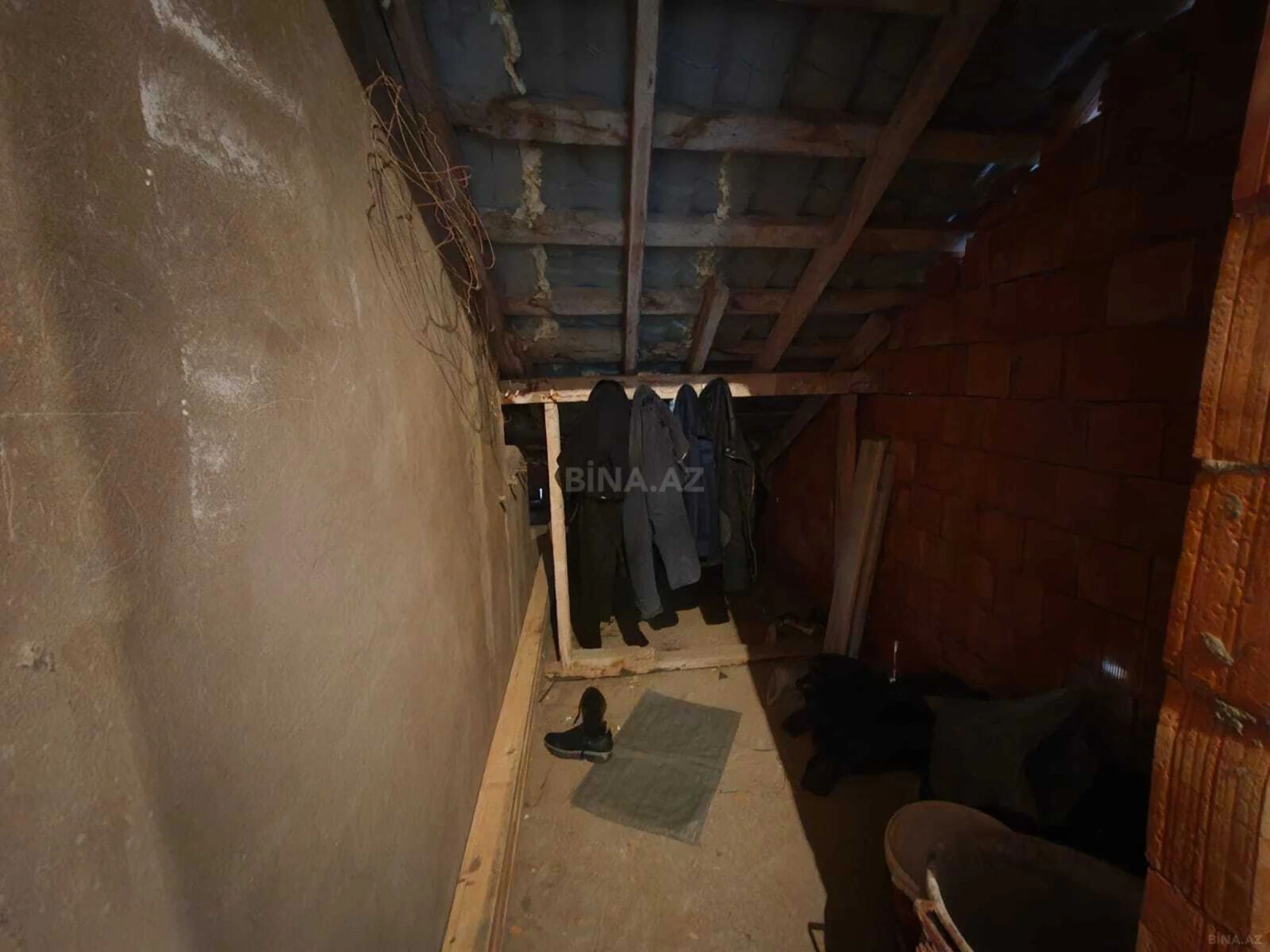 Satılır 1 otaqlı mənzil 69 m²