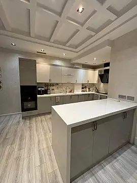 Kirayə verilir 2 otaqlı mənzil 110 m²