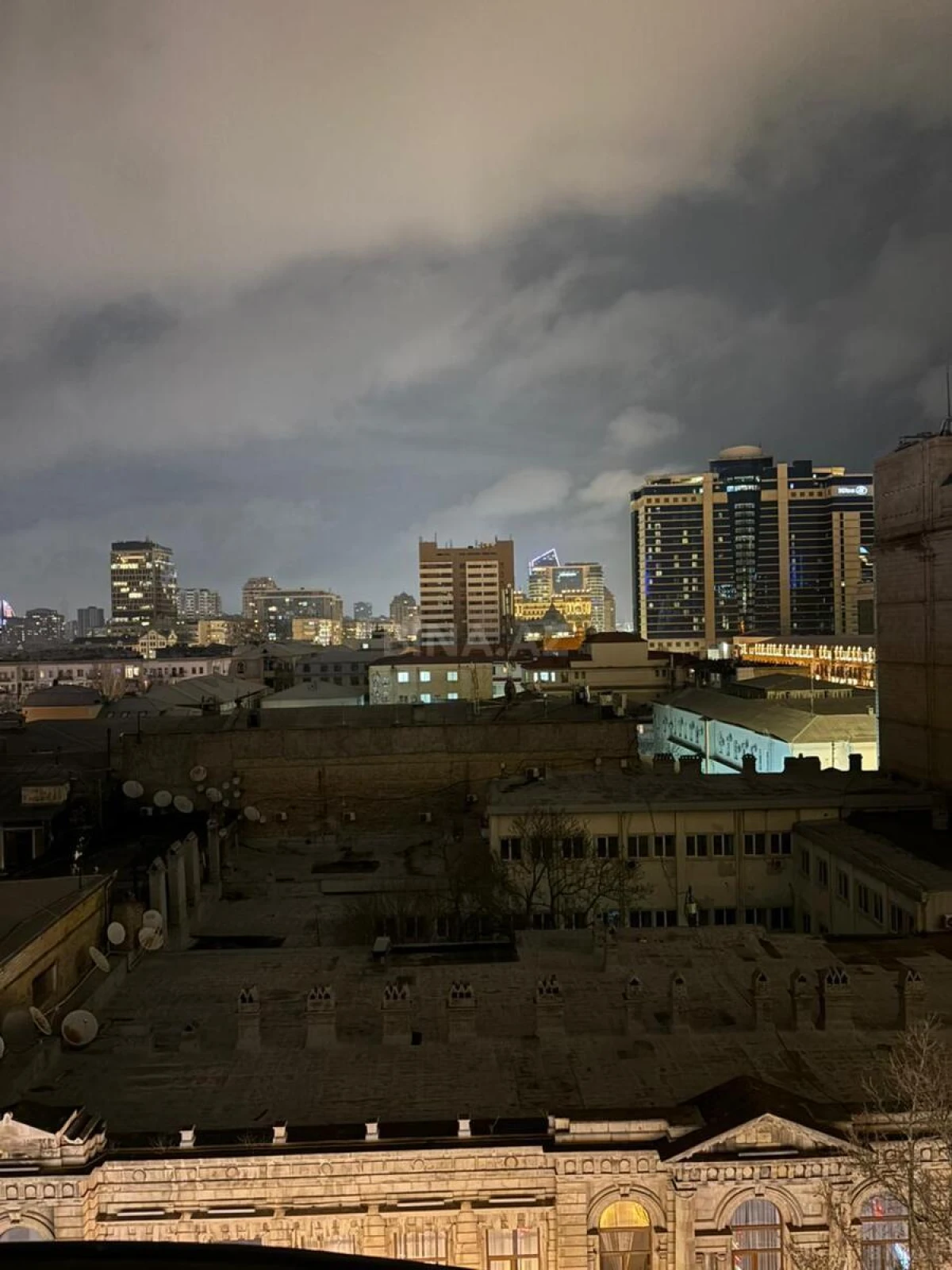 Kirayə verilir 2 otaqlı mənzil 110 m²