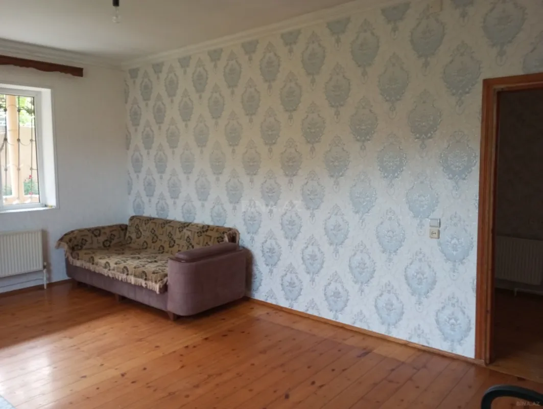 Satılır 5 otaqlı həyət evi 120 m²