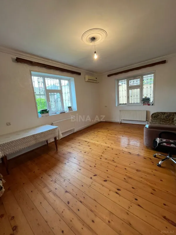 Satılır 5 otaqlı həyət evi 120 m²