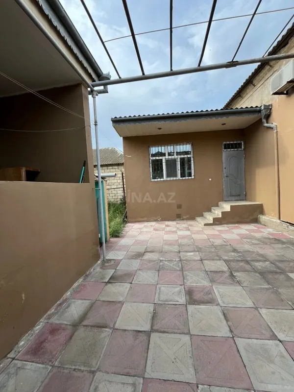 Satılır 5 otaqlı həyət evi 120 m²