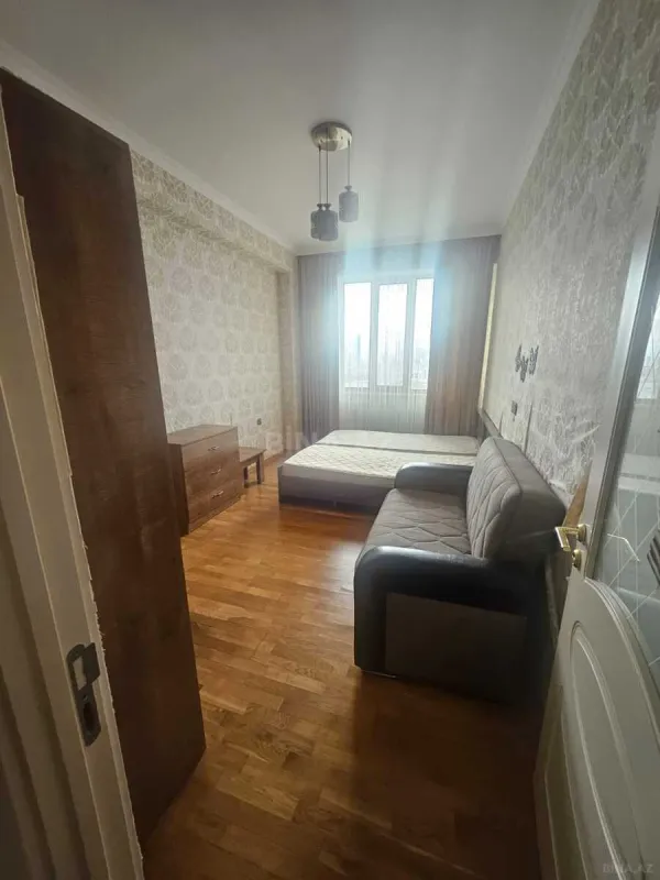 Satılır 3 otaqlı mənzil 75 m²