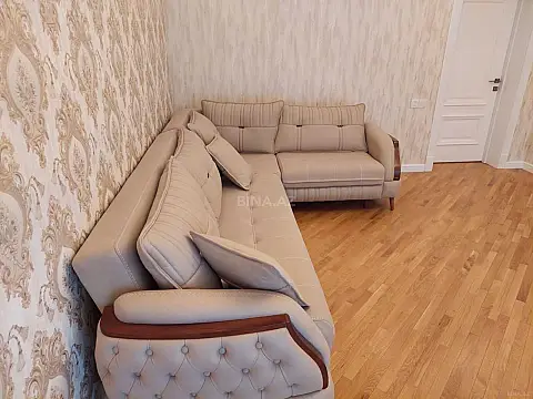 Satılır 2 otaqlı mənzil 72 m²