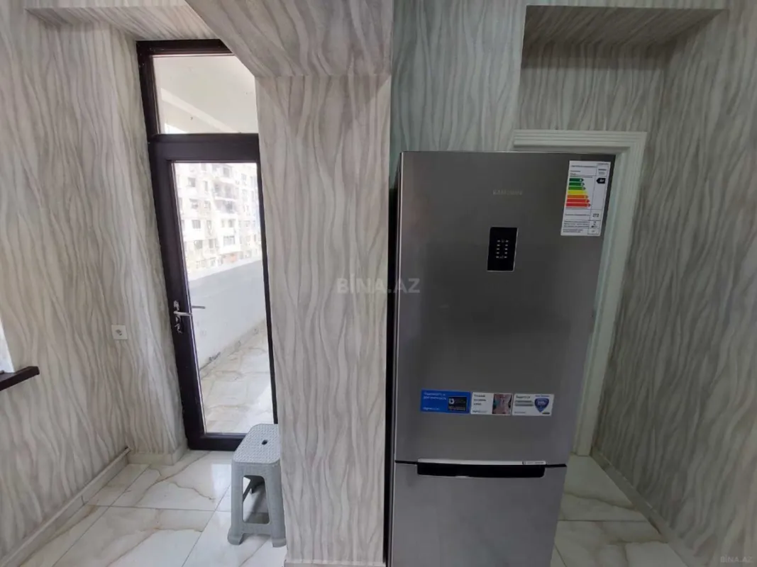 Satılır 2 otaqlı mənzil 72 m²