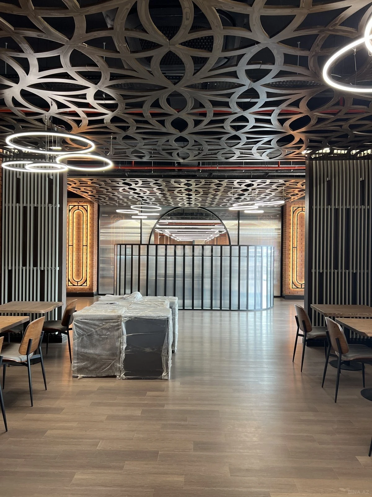 Kirayə verilir obyekt 600 m²