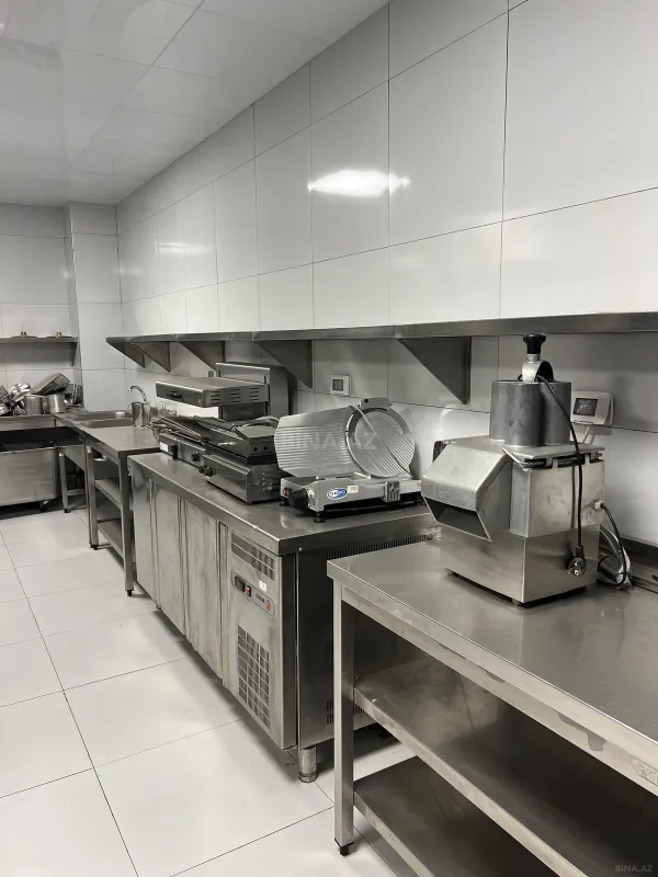 Kirayə verilir obyekt 600 m²