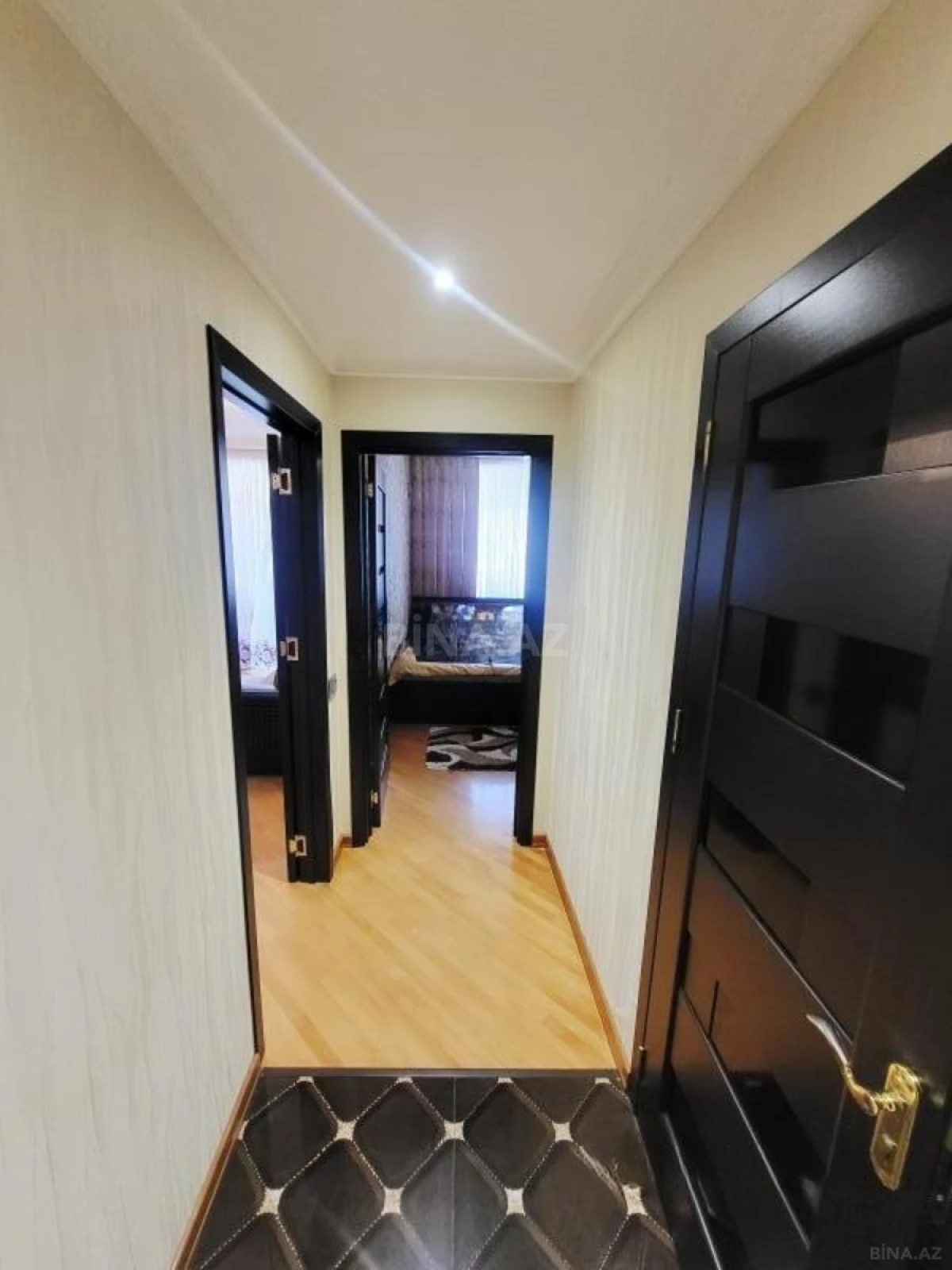 Satılır 2 otaqlı mənzil 50 m²