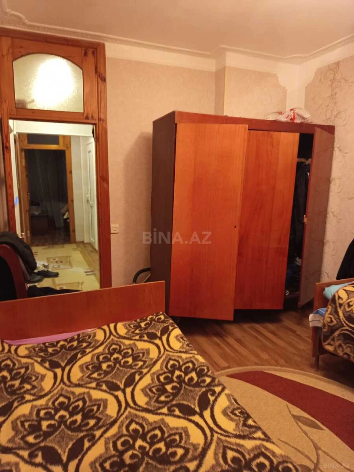 Satılır 2 otaqlı mənzil 60 m²