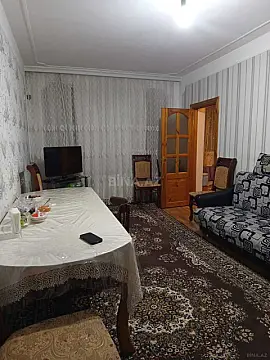 Satılır 2 otaqlı mənzil 60 m²