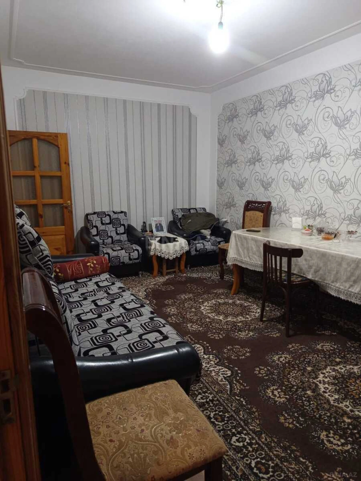 Satılır 2 otaqlı mənzil 60 m²