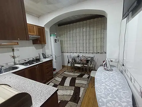 Satılır 3 otaqlı mənzil 75 m²