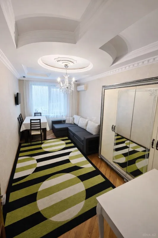 Satılır 2 otaqlı mənzil 52 m²