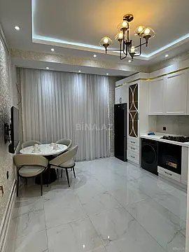 Kirayə verilir 2 otaqlı mənzil 100 m²