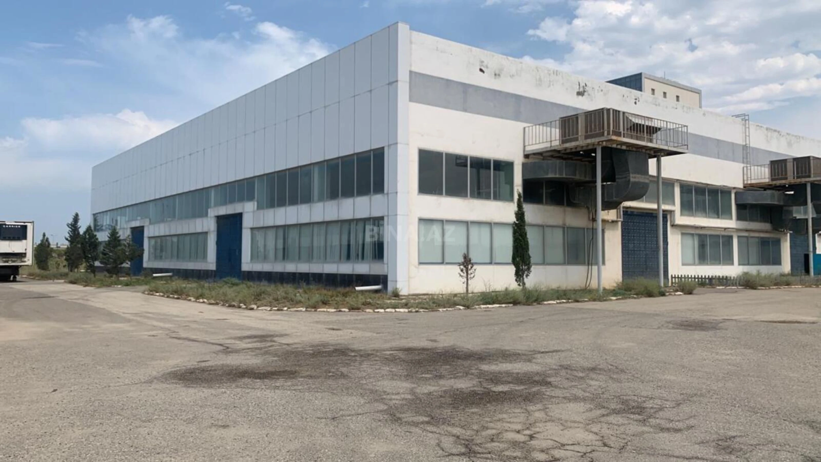 Satılır obyekt 12300 m²