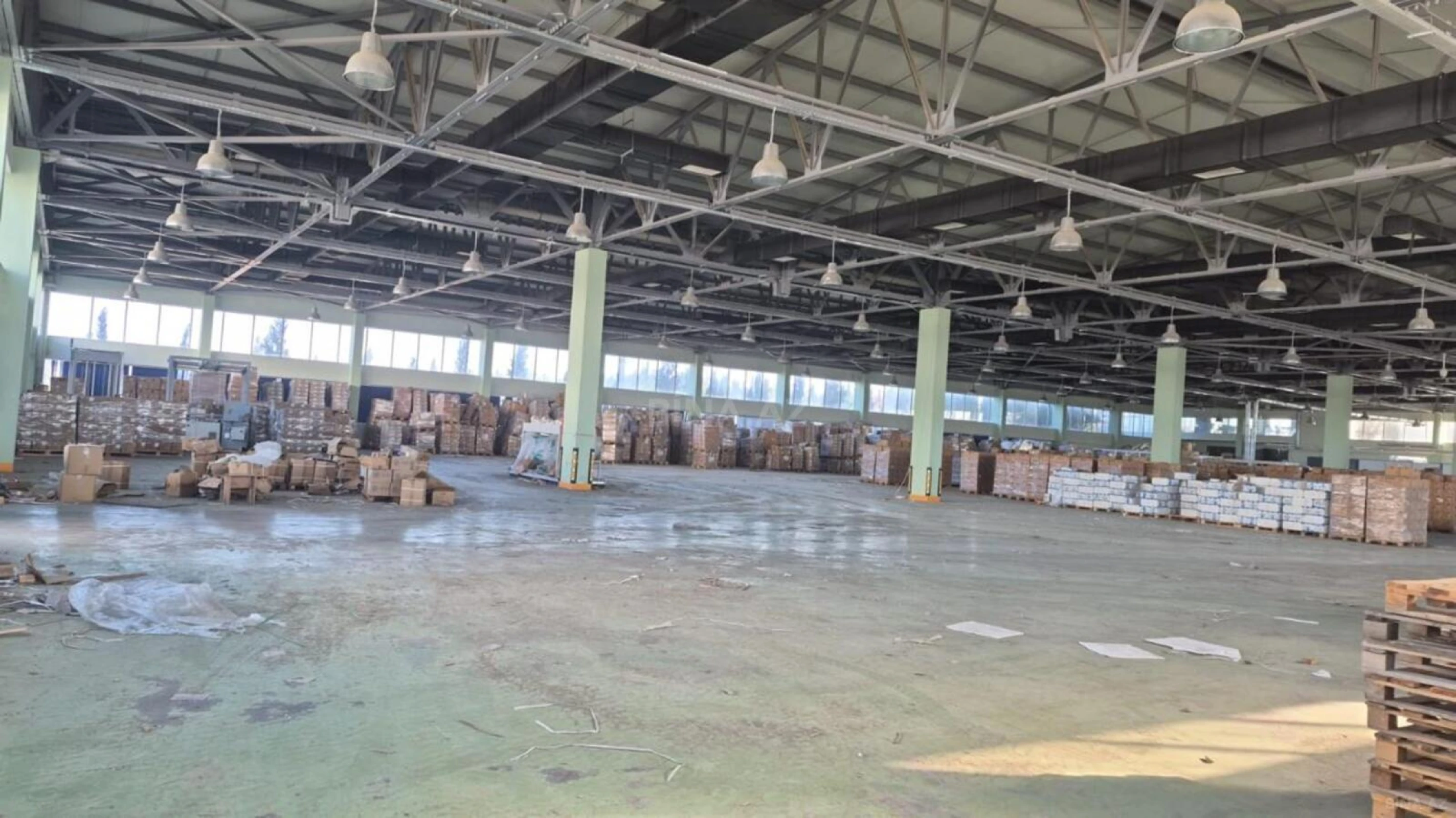 Satılır obyekt 12300 m²