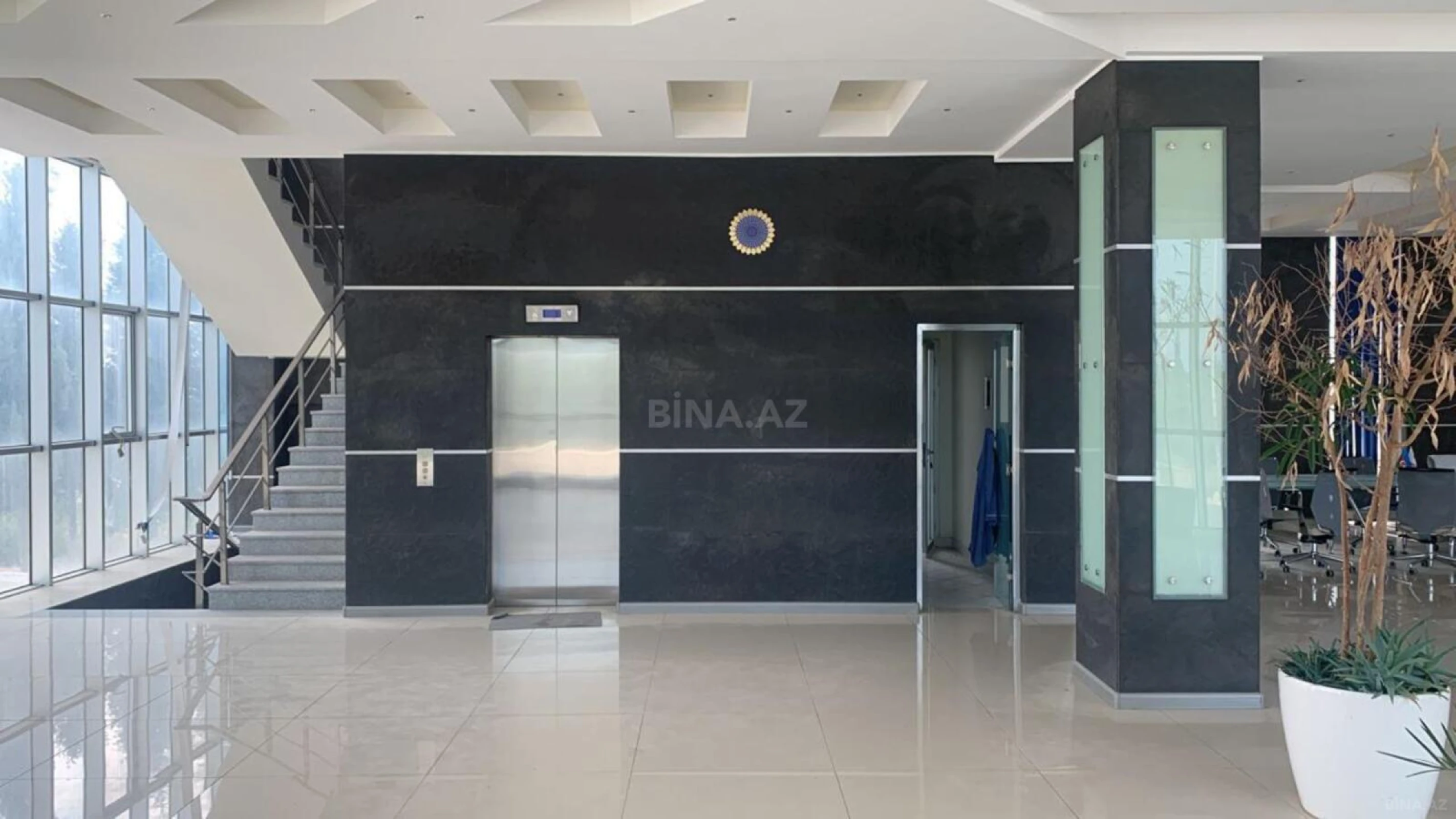Satılır obyekt 12300 m²
