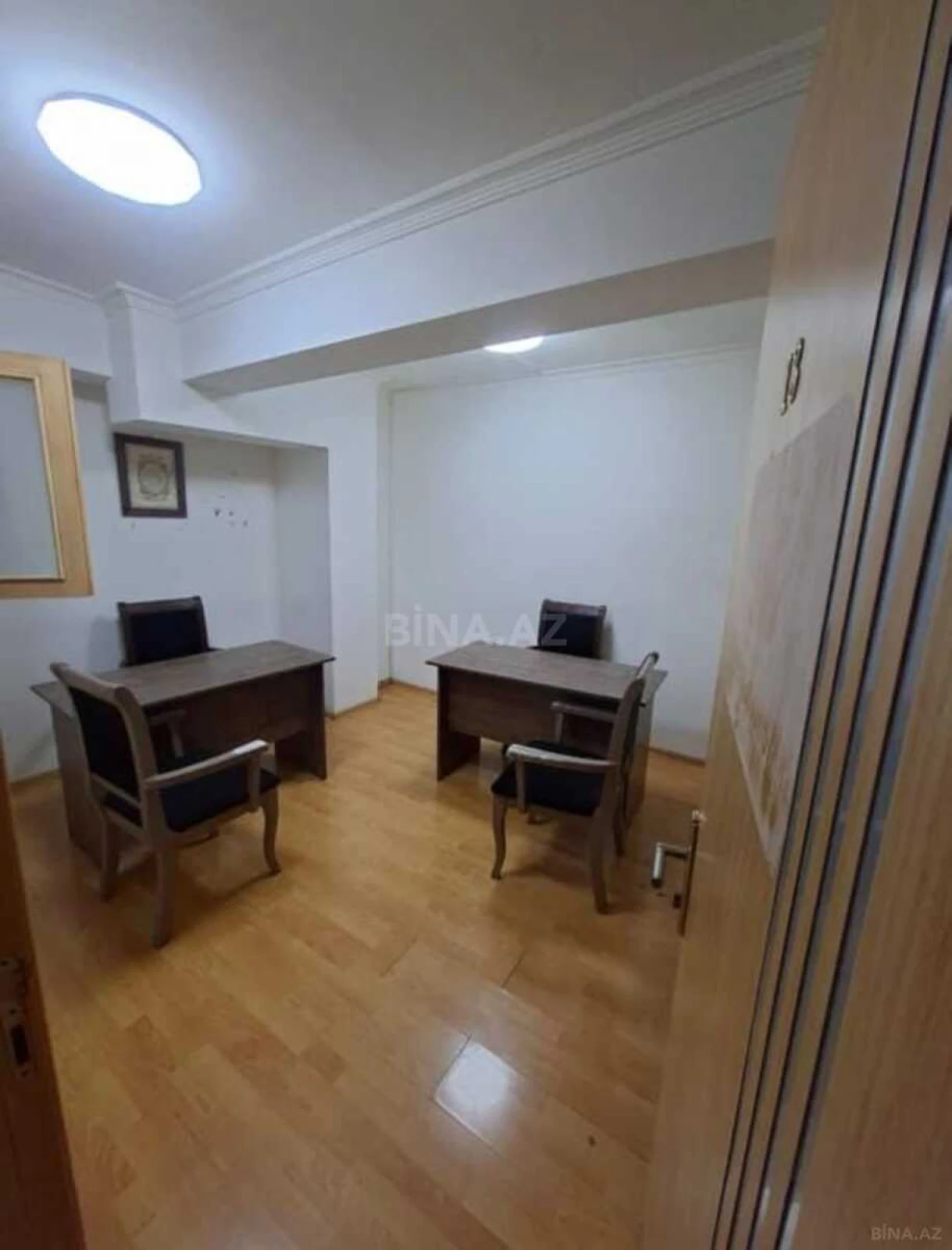 Kirayə verilir 1 otaqlı ofis 13 m²