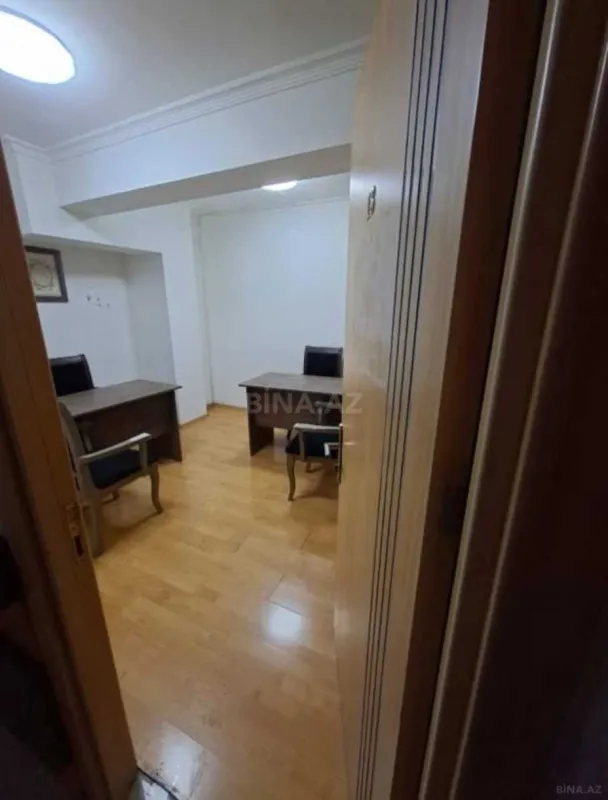 Kirayə verilir 1 otaqlı ofis 13 m²
