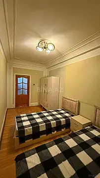 Kirayə verilir 2 otaqlı mənzil 53 m²