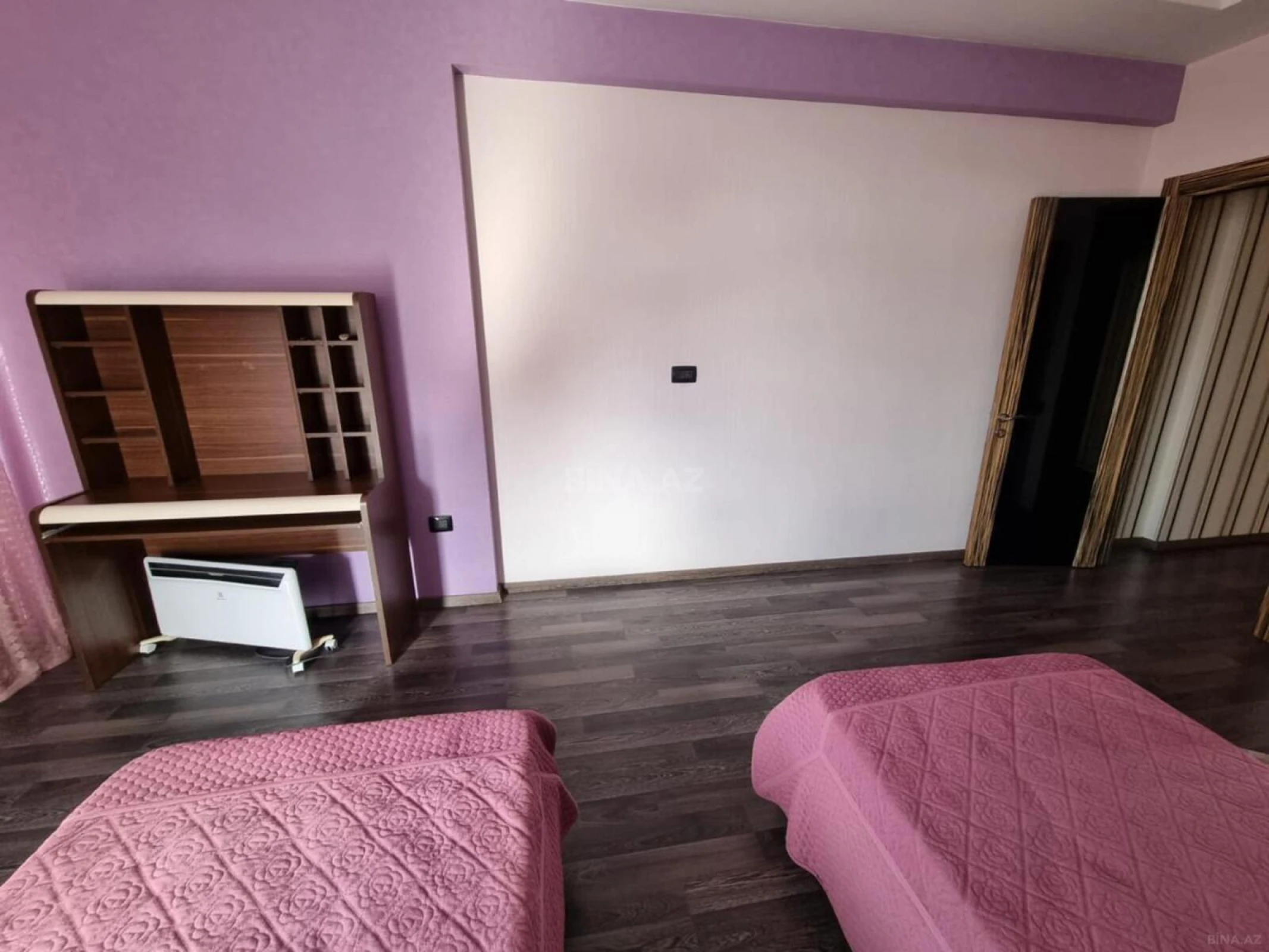 Kirayə verilir 3 otaqlı mənzil 165 m²