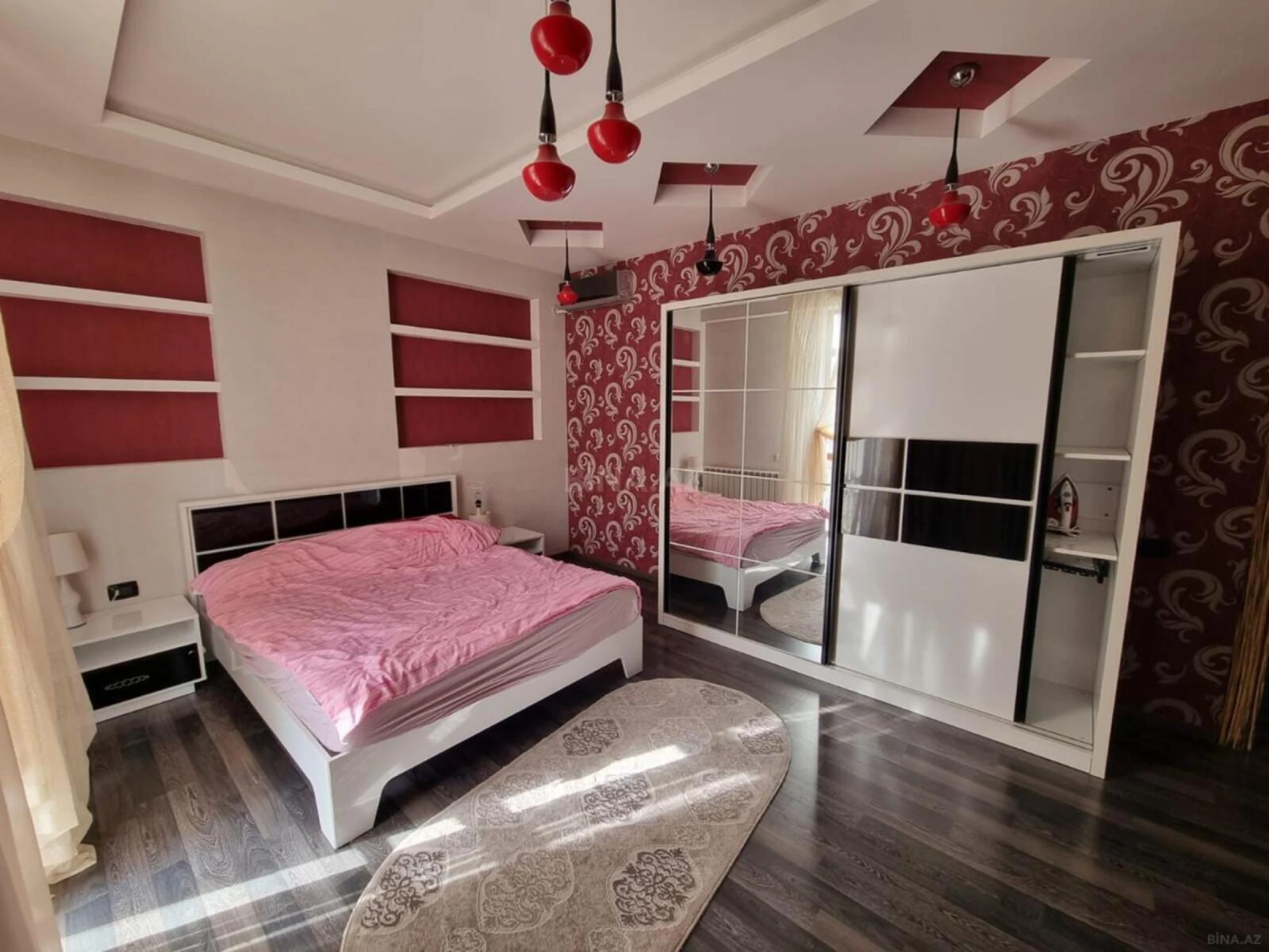 Kirayə verilir 3 otaqlı mənzil 165 m²