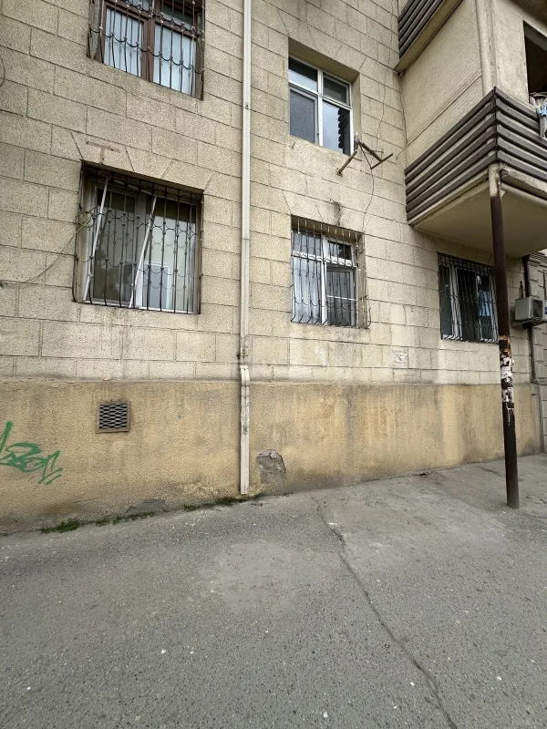 Satılır 3 otaqlı mənzil 75 m²