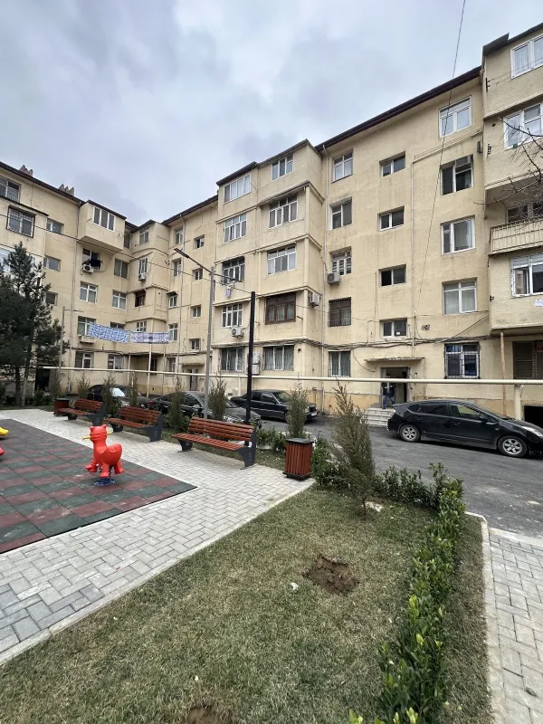 Satılır 3 otaqlı mənzil 75 m²