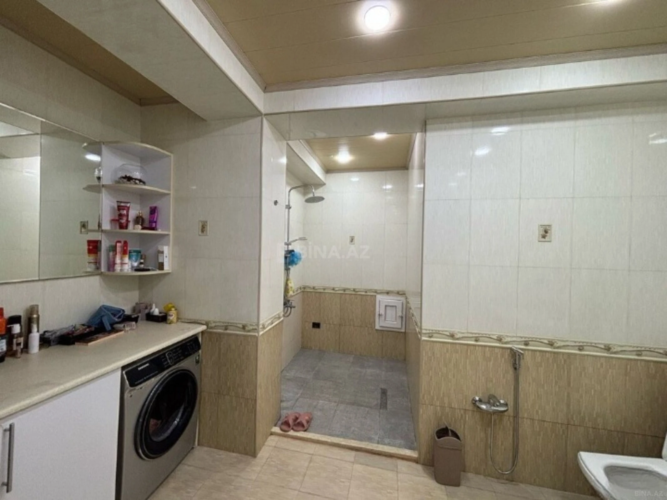 Satılır 3 otaqlı mənzil 120 m²