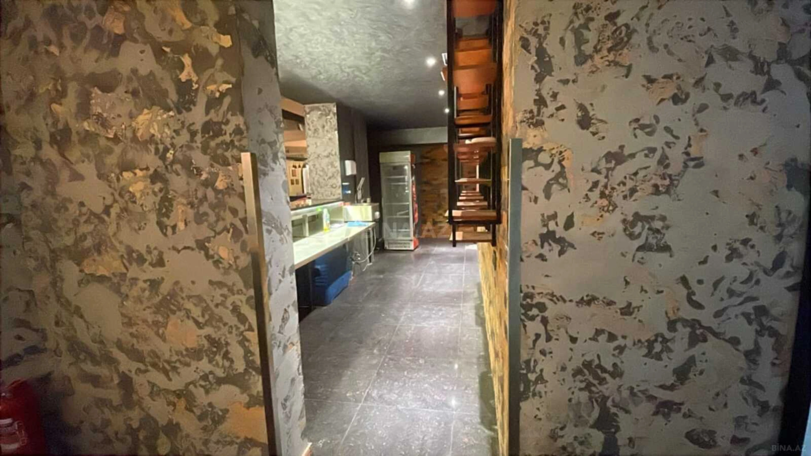 Satılır obyekt 850 m²