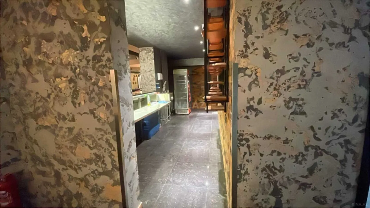 Satılır obyekt 850 m²