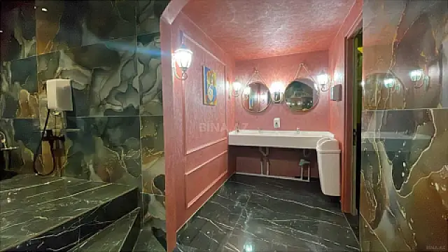 Satılır obyekt 850 m²