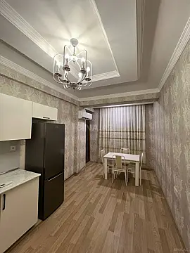 Kirayə verilir 3 otaqlı mənzil 100 m²