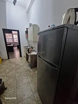 Kirayə verilir 1 otaqlı ofis 30 m²