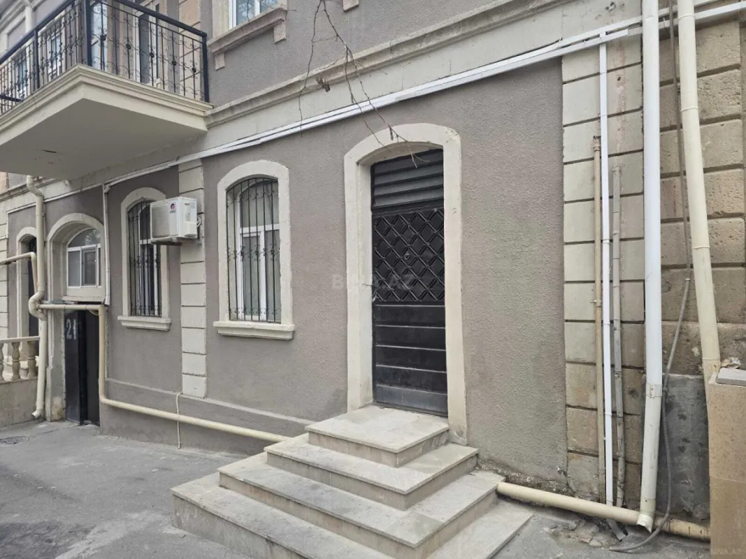 Kirayə verilir 3 otaqlı ofis 60 m²