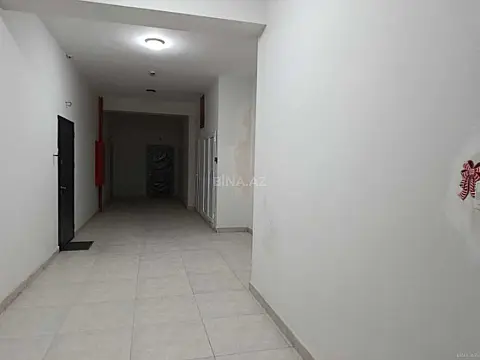 Satılır 4 otaqlı mənzil 181 m²