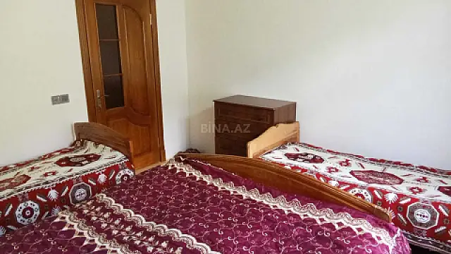 Kirayə verilir 4 otaqlı həyət evi 120 m²