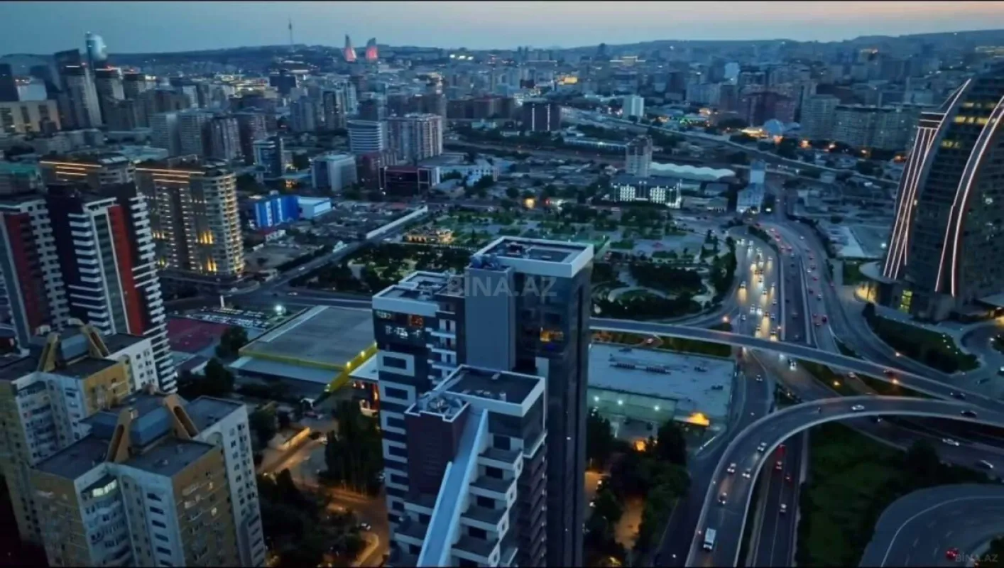 Satılır 2 otaqlı mənzil 95 m²