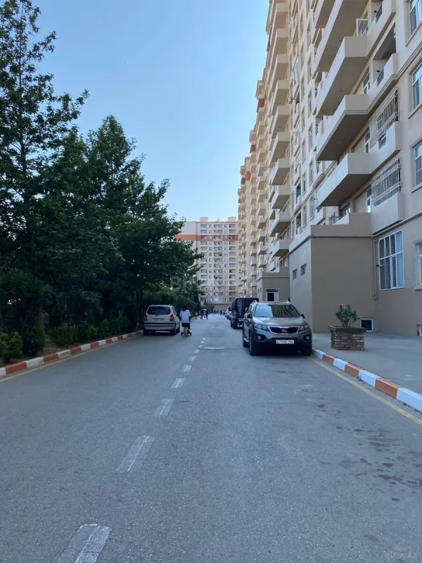 Satılır 3 otaqlı mənzil 90 m²