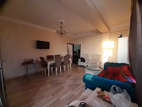 Satılır 3 otaqlı mənzil 90 m²