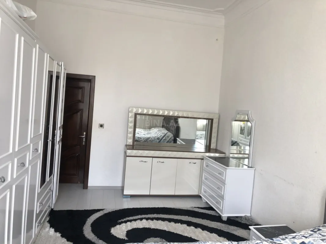 Satılır 3 otaqlı mənzil 75 m²