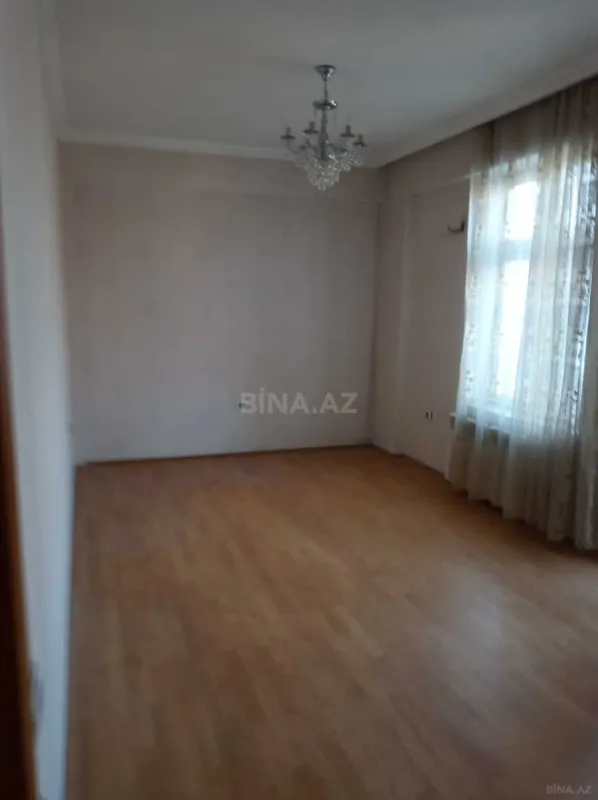Satılır 2 otaqlı mənzil 73 m²
