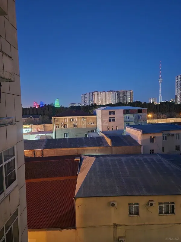 Satılır 2 otaqlı mənzil 73 m²